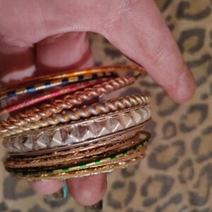 Women's bracelet lot